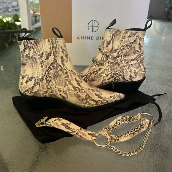- Anine Bing Ankle Boots - Picture 12 of 12